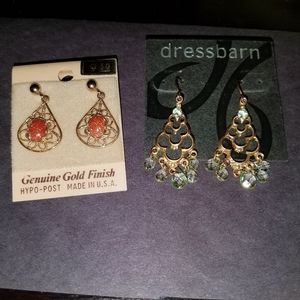 Lot of 2, fashion dangle earrings.